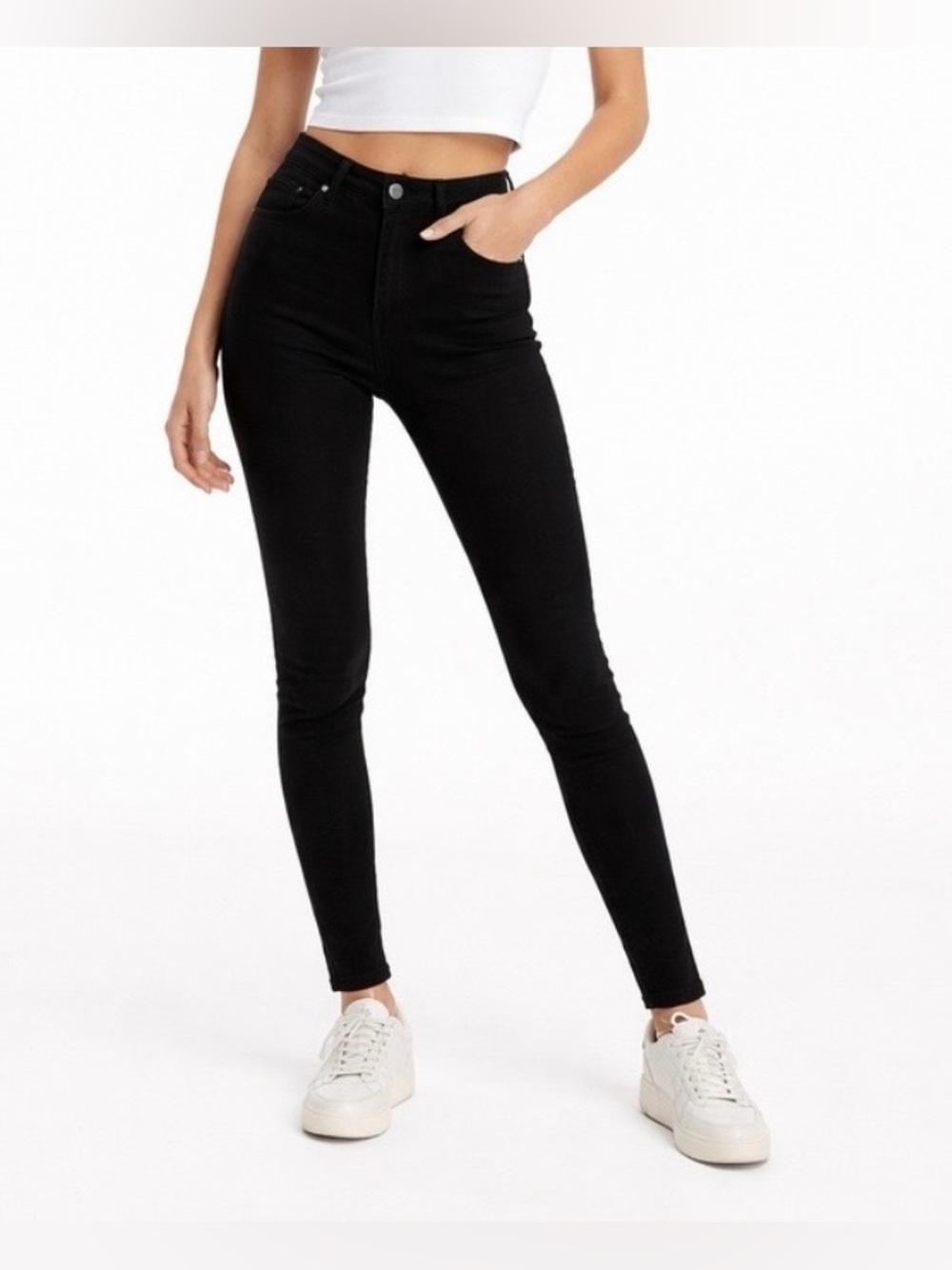 Aritzia Denim Forum The Lola High Rise Skinny 30L Jeans Black Eyeliner Size 27